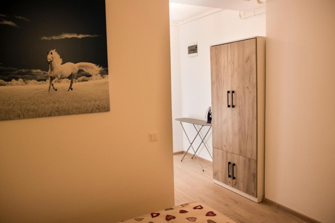 Studio Moghioros Rezidence 2 Bucharest Exterior photo